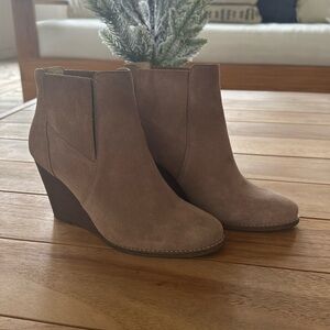 Jessica Simpson Suede Boots.